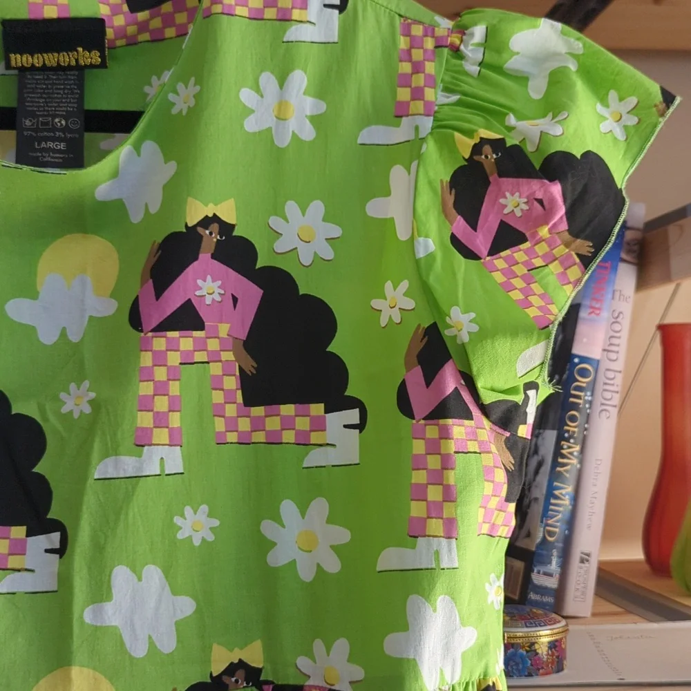Nooworks Bright Lime Green Novelty Midi Dress with Black & Pink Motif - Picture 3 of 5